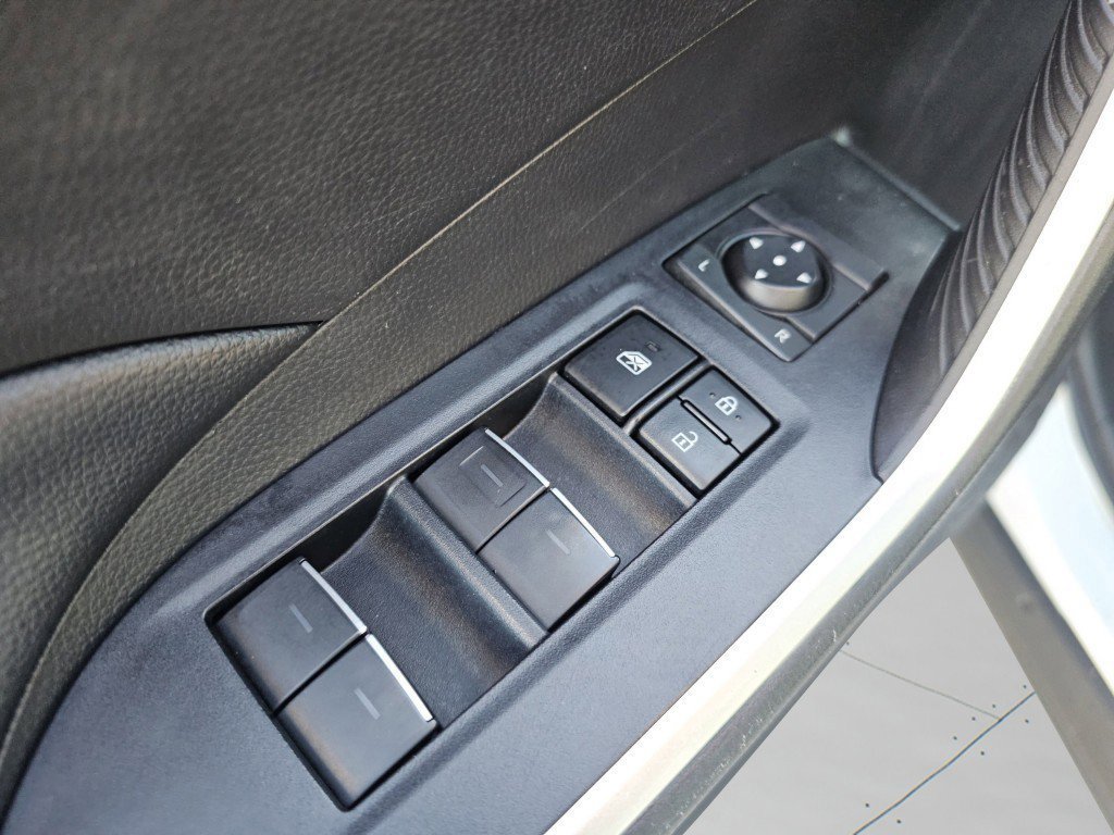 Used 2023 Toyota RAV4 XLE image 27