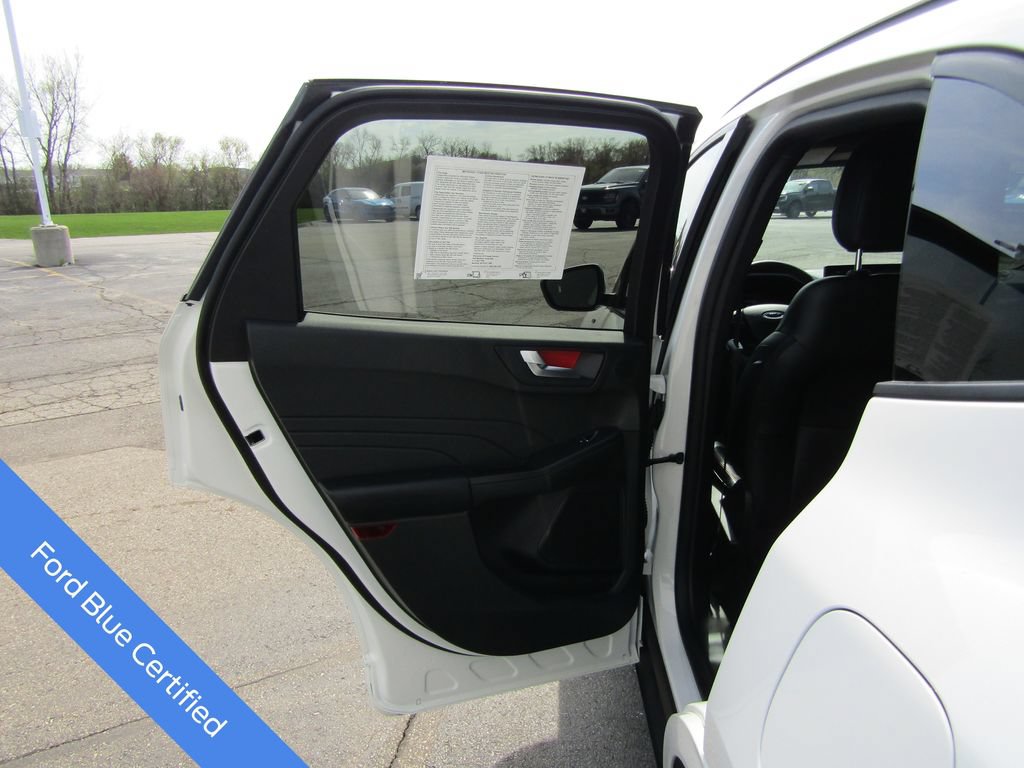 Certified 2023 Ford Escape ST-Line Select w/ Tech Pack #2 AWD/4WD image 43