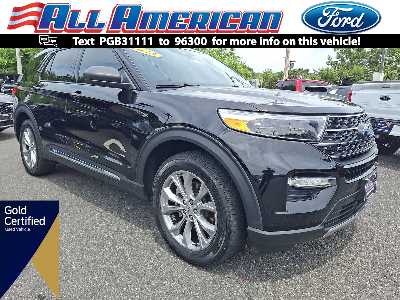 Certified 2023 Ford Explorer XLT w/ Equipment Group 202A AWD/4WD image 1