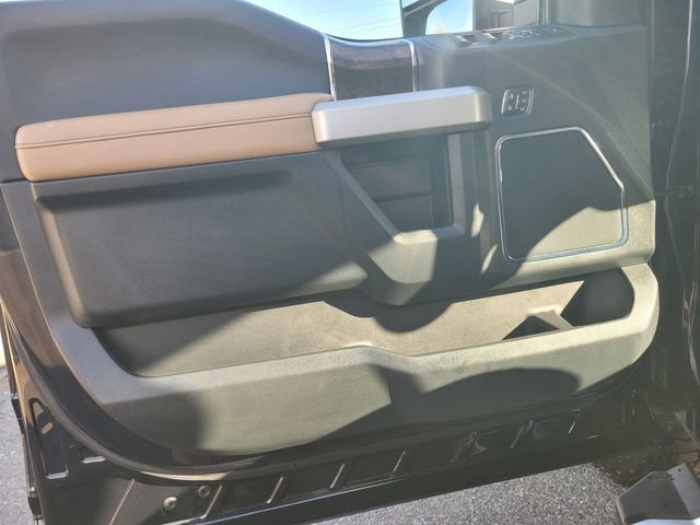 Certified 2022 Ford F350 Lariat w/ Lariat Ultimate Package image 16