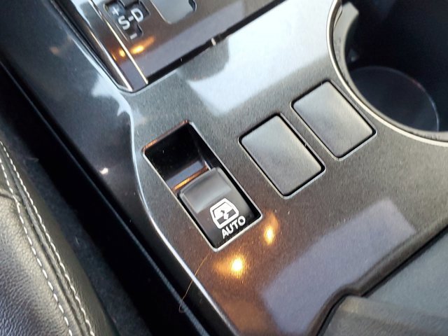 Used 2020 Toyota 4Runner Nightshade image 37