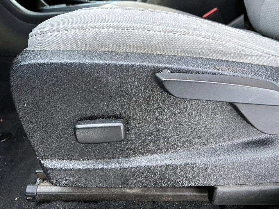 Used 2020 Chevrolet Colorado W/T w/ Custom Special Edition image 10