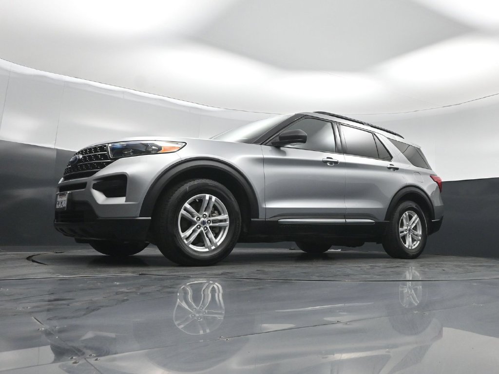 Certified 2020 Ford Explorer XLT RWD image 43