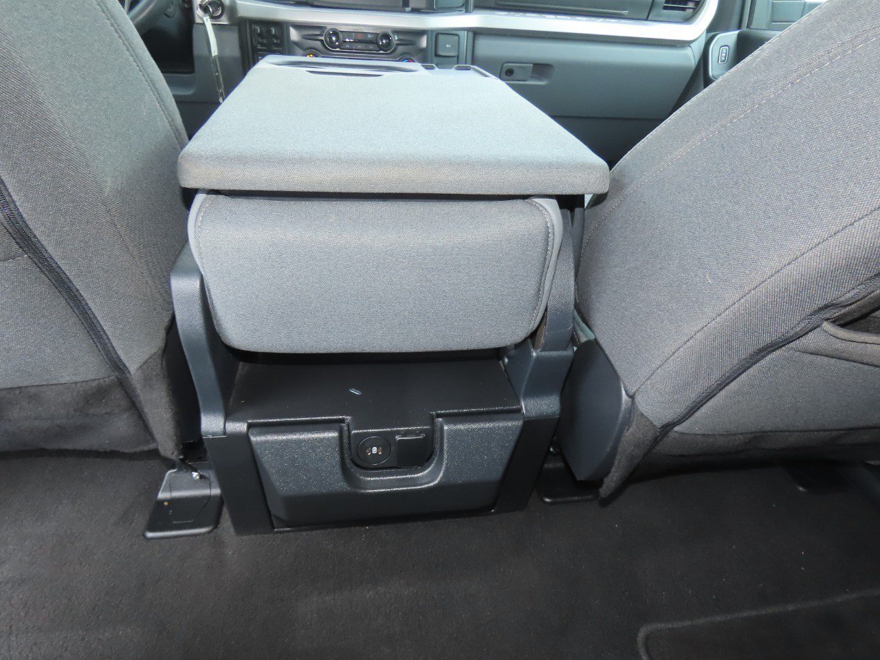 Certified 2025 Ford F250 XLT AWD/4WD image 21