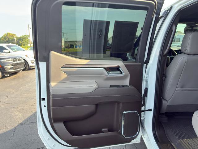Used 2025 Chevrolet Silverado 1500 LT Trail Boss w/ Convenience Package II AWD/4WD image 20