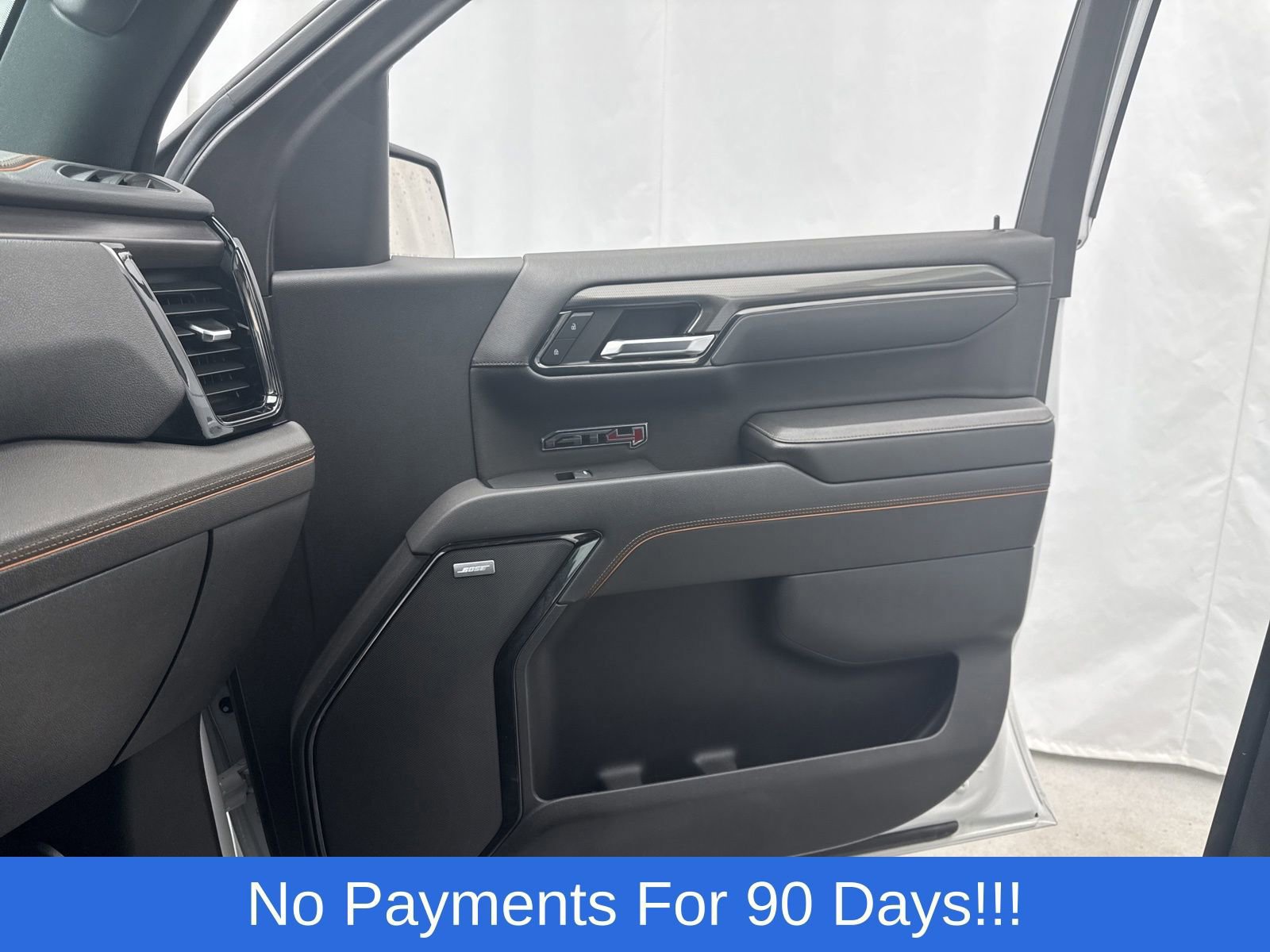 Used 2022 GMC Sierra 1500 AT4 w/ Technology Package AWD/4WD image 27