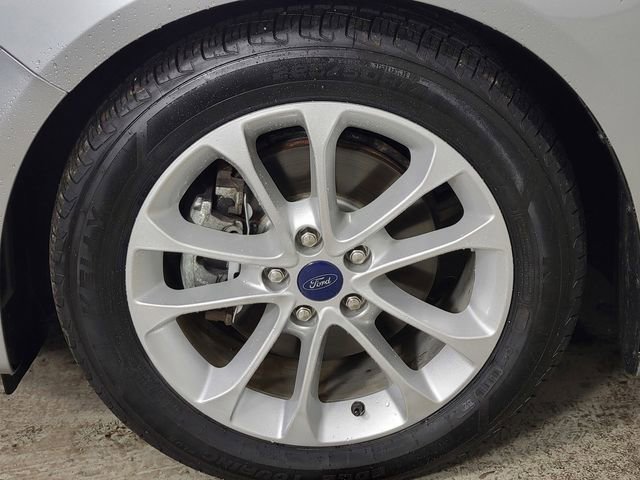 Certified 2020 Ford Fusion SE image 10
