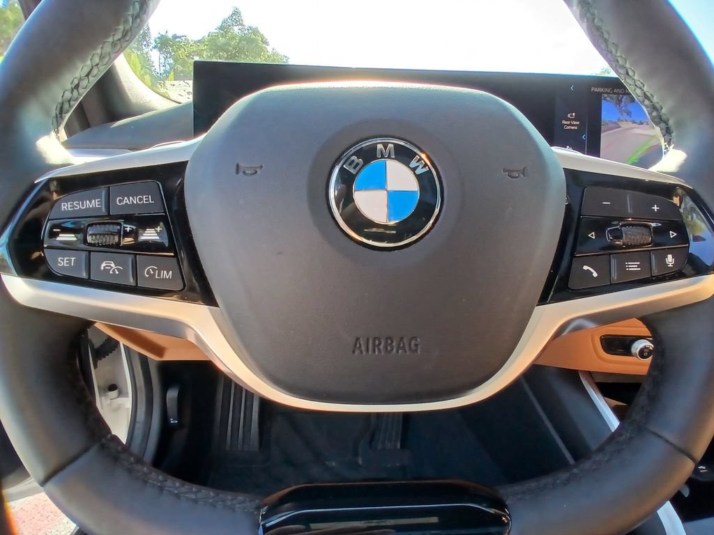 Used 2025 BMW 330i xDrive Sedan w/ M Sport Package AWD/4WD image 20