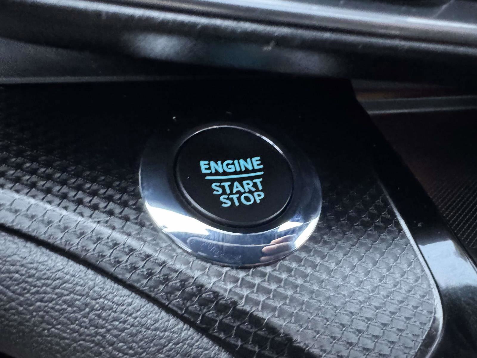 Certified 2022 Ford Explorer ST-Line w/ Class IV Trailer Tow Package image 32