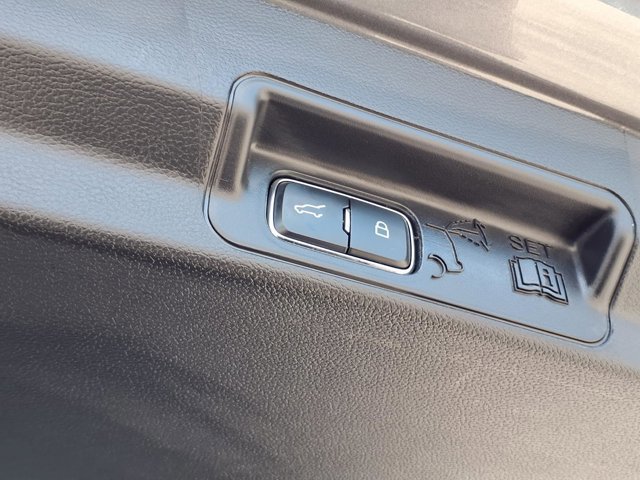 Certified 2025 Ford Explorer ST AWD/4WD image 23
