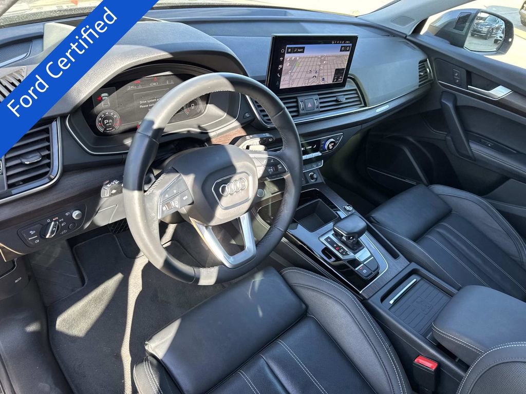 Used 2023 Audi Q5 2.0T Prestige w/ Prestige Package image 20