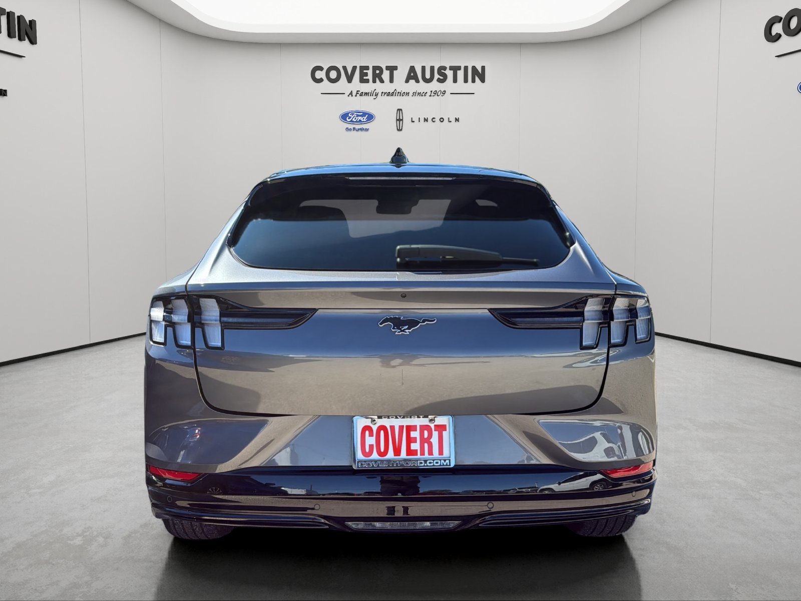 Certified 2023 Ford Mustang Mach-E Premium AWD/4WD image 4
