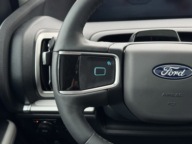 Certified 2025 Ford Expedition Max Active image 34