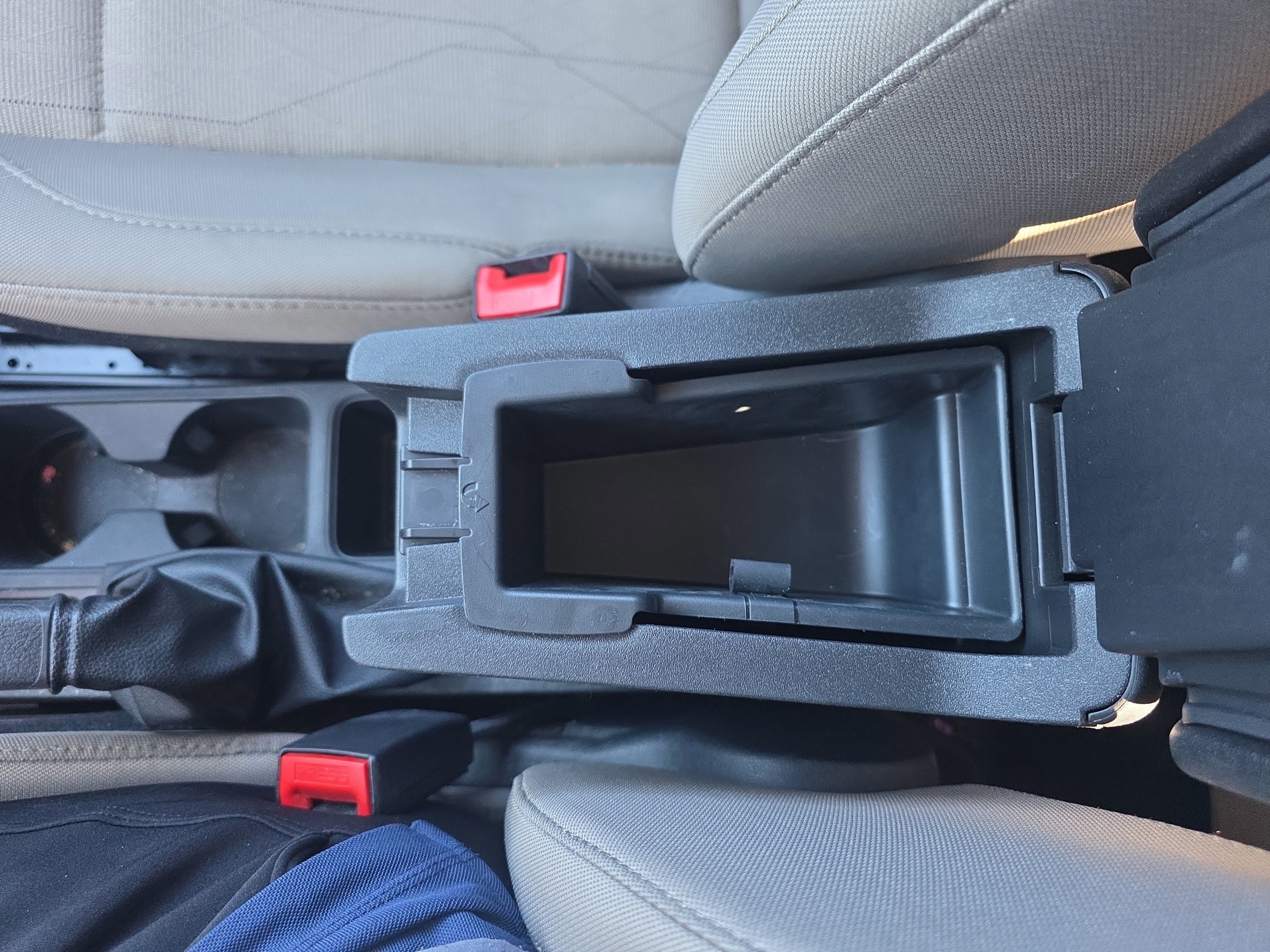 Certified 2019 Ford EcoSport SE image 44