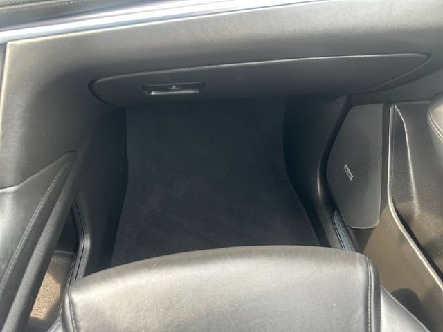 Used 2019 Cadillac XT5 Luxury w/ Advanced Security Package FWD image 23