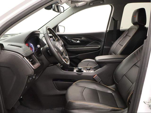 Used 2024 GMC Terrain AT4 image 29