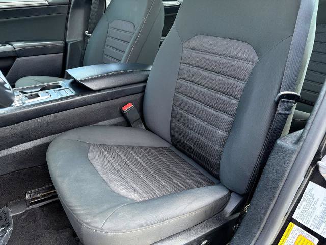Certified 2019 Ford Fusion SE FWD image 17