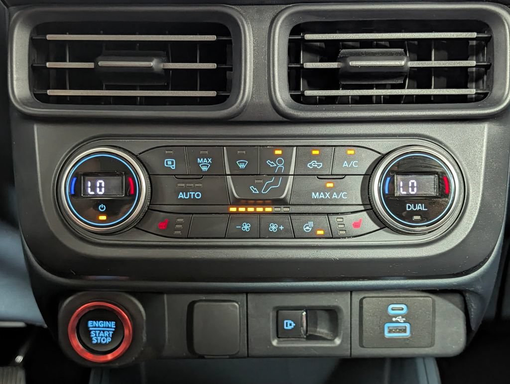 Certified 2022 Ford Maverick Lariat w/ Lariat Luxury Package AWD/4WD image 18