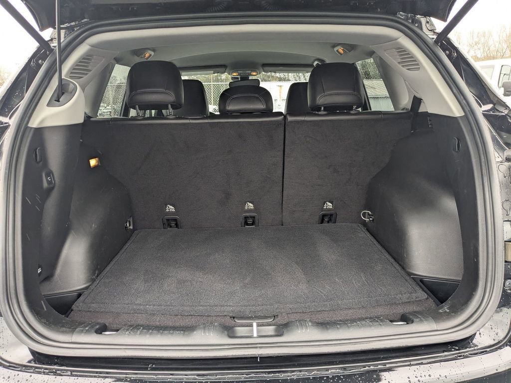 Used 2022 Jeep Compass Trailhawk w/ Trailhawk Elite Group image 10