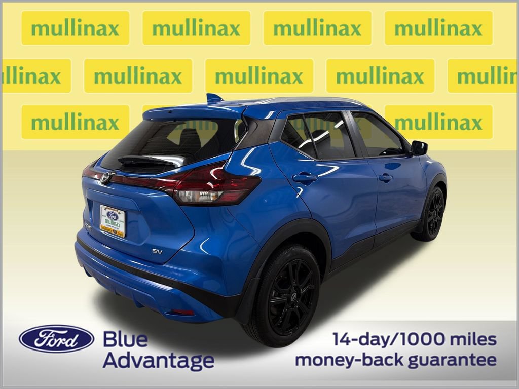 Used 2024 Nissan Kicks SV FWD image 3