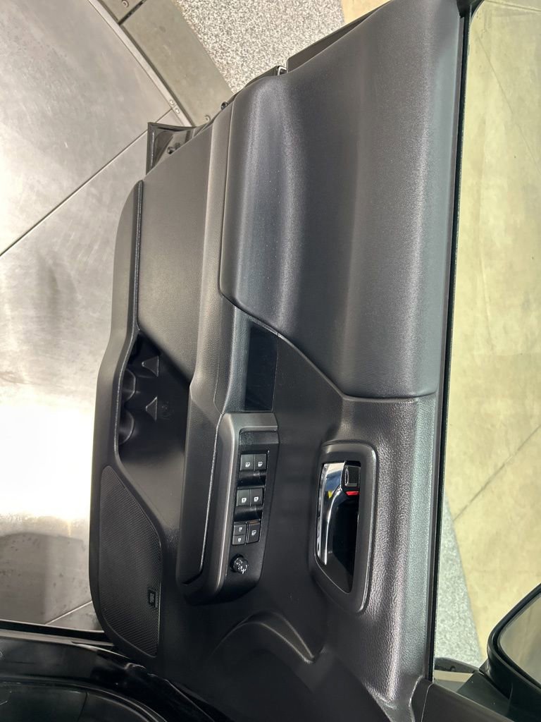 Used 2023 Toyota Tacoma TRD Off-Road w/ TRD Premium Off Road Package AWD/4WD image 15