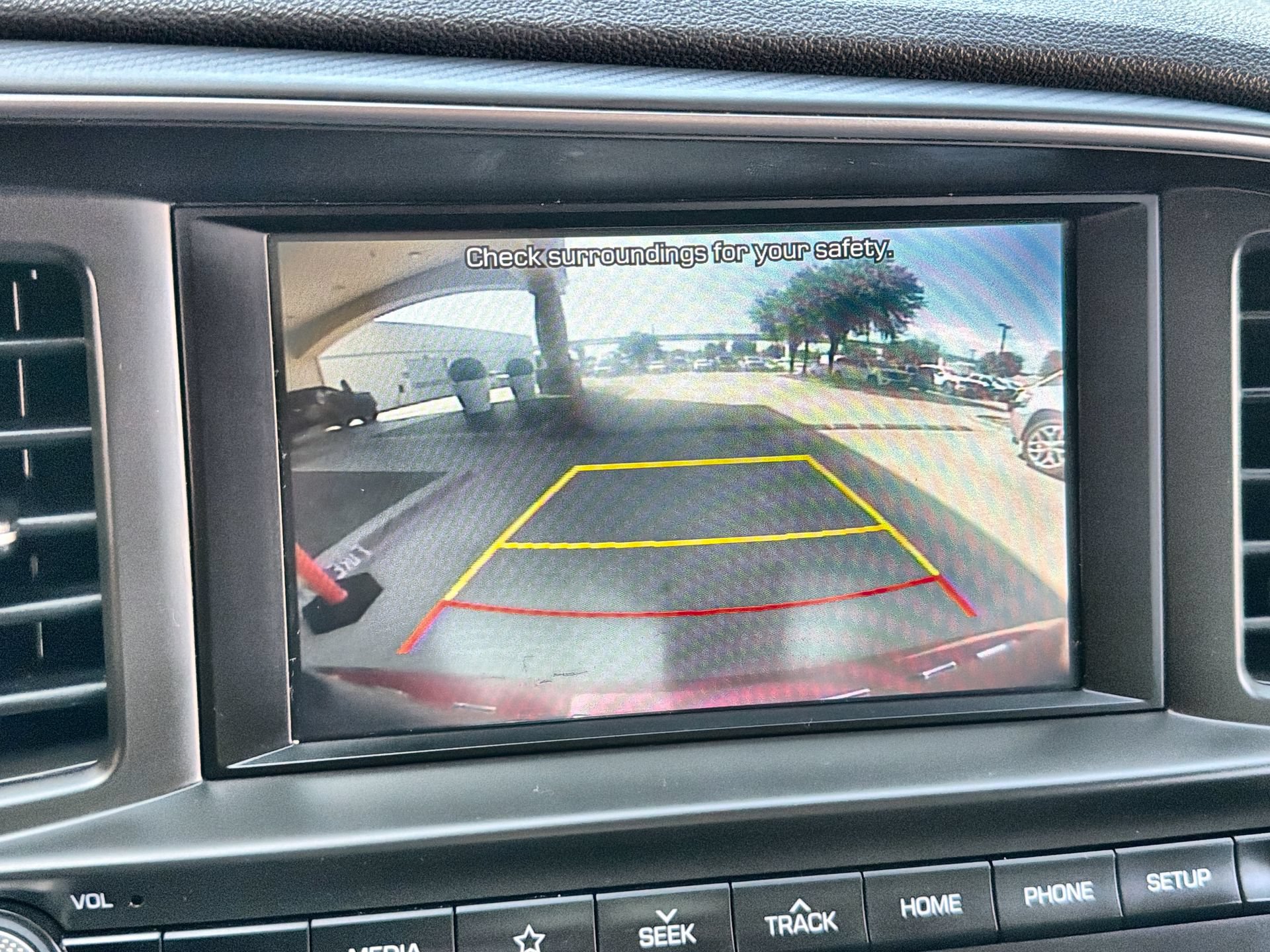 Used 2020 Hyundai Elantra SEL FWD image 17