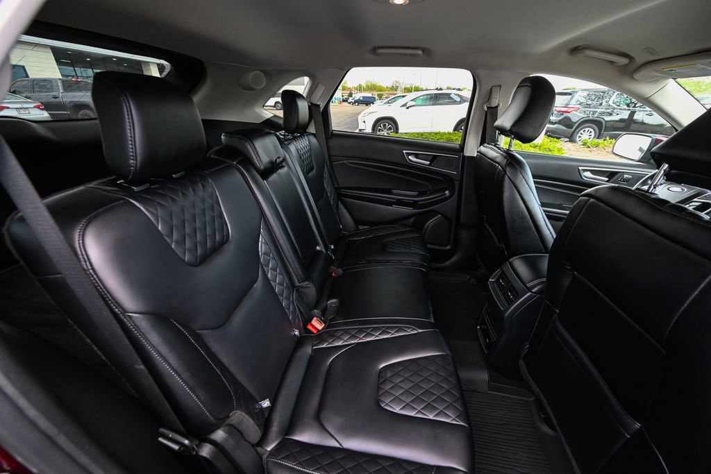 Certified 2024 Ford Edge Titanium w/ Class II Trailer Tow Package AWD/4WD image 28