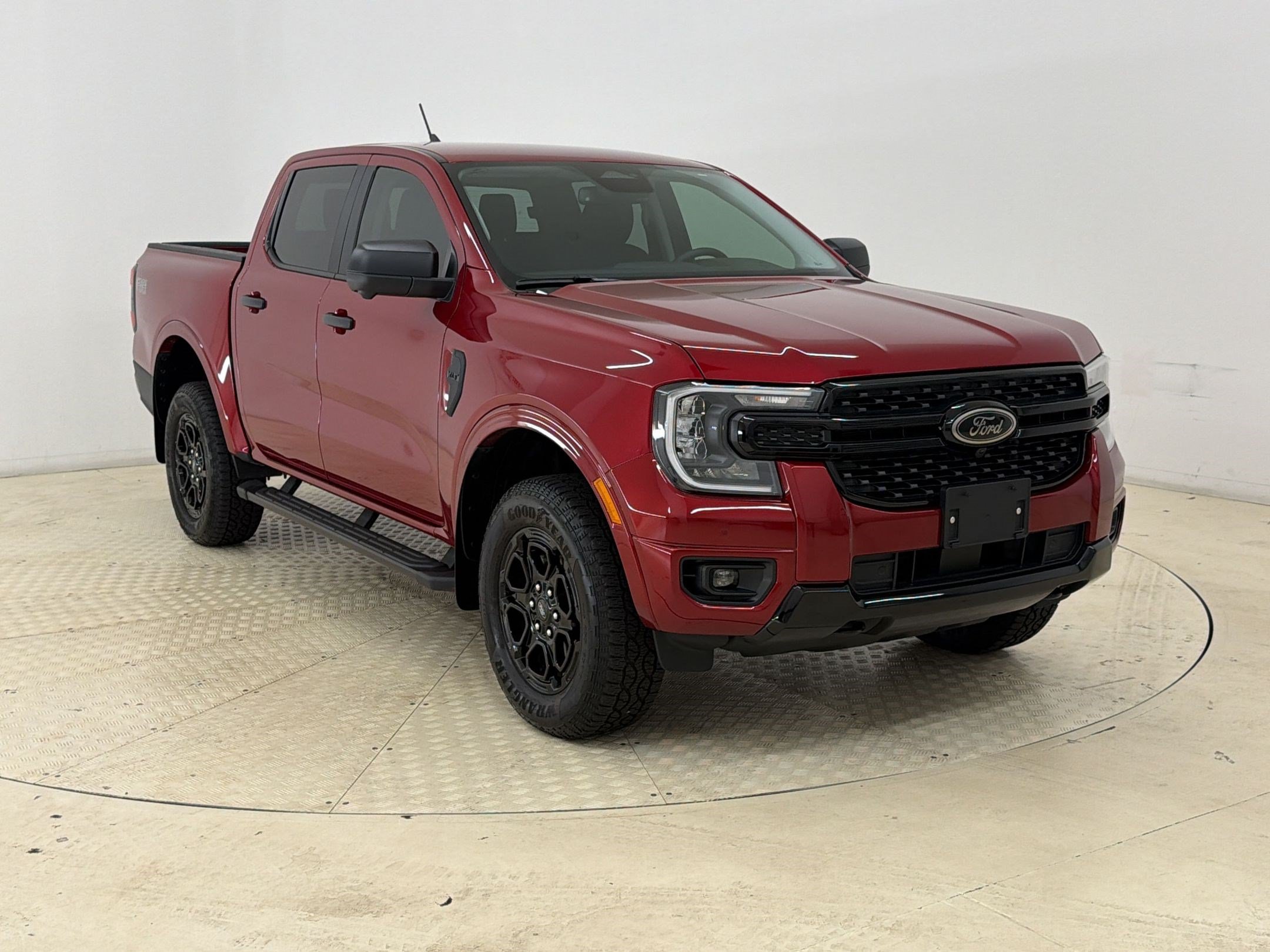 Certified 2025 Ford Ranger XLT w/ FX4 Off-Road Package AWD/4WD image 7