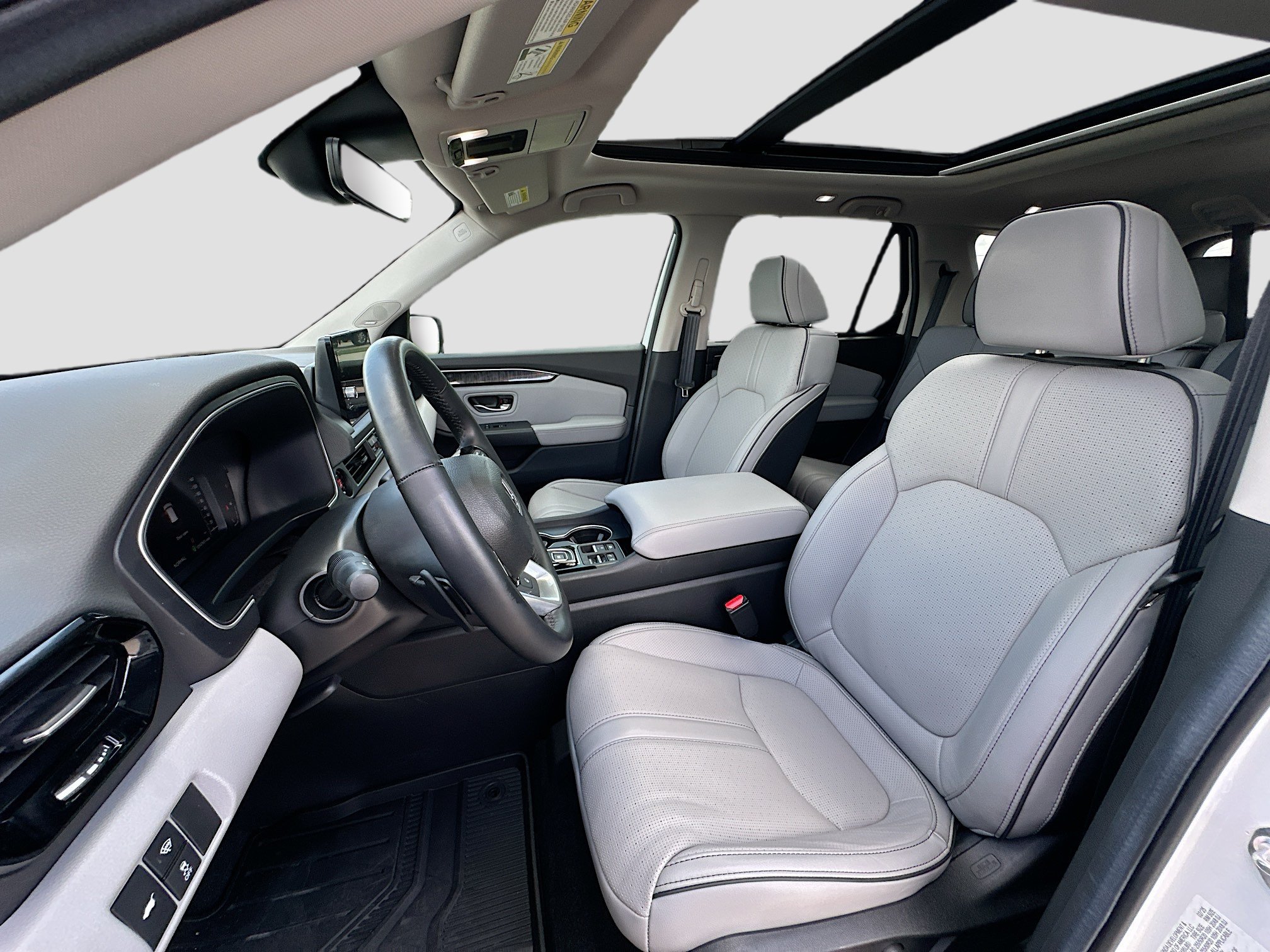 Used 2025 Honda Pilot Elite image 22