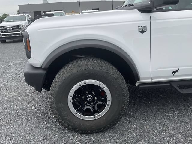 Certified 2023 Ford Bronco Big Bend w/ Sasquatch Package AWD/4WD image 11
