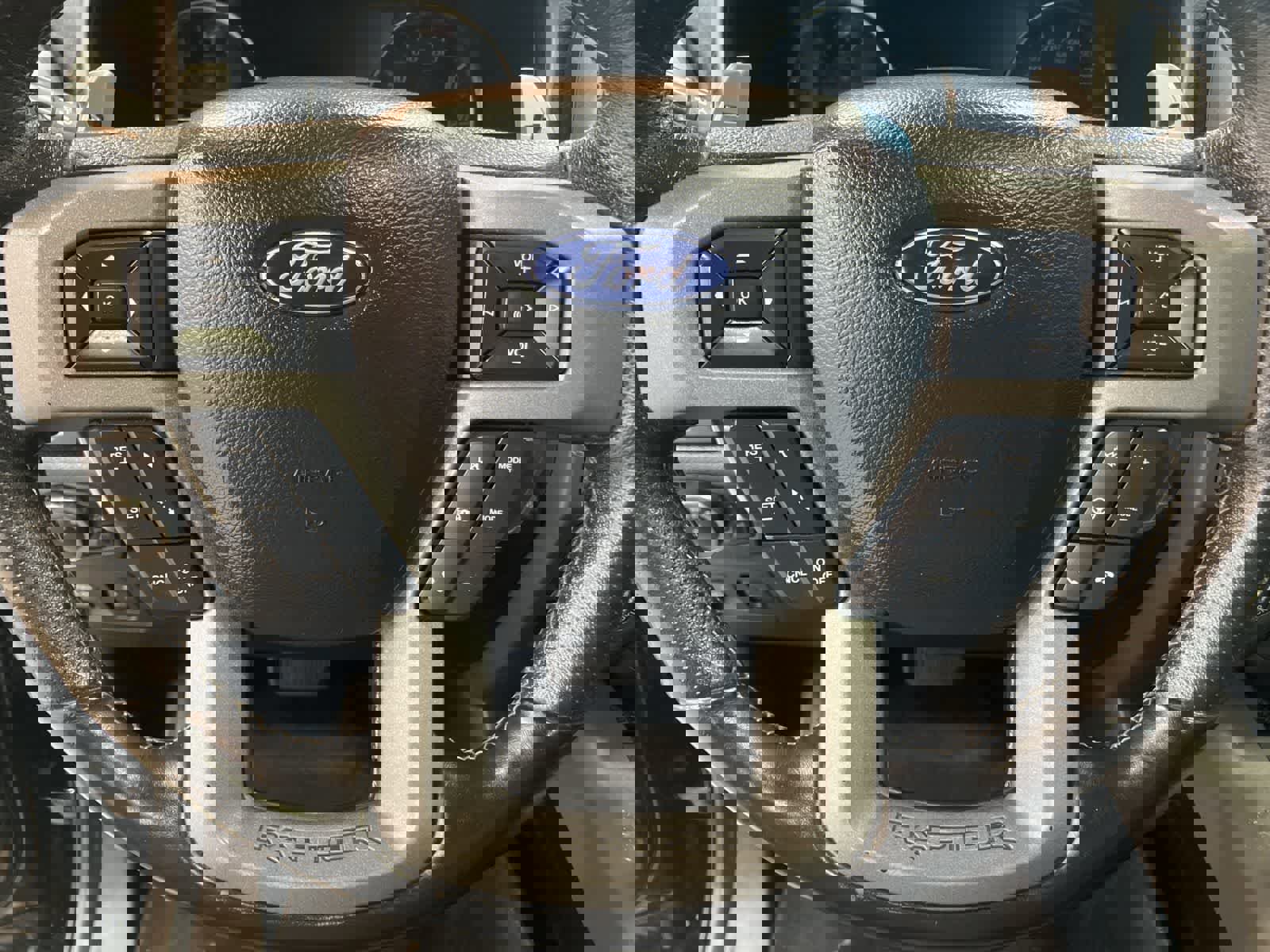 Certified 2019 Ford F150 Raptor w/ Equipment Group 802A Luxury image 21