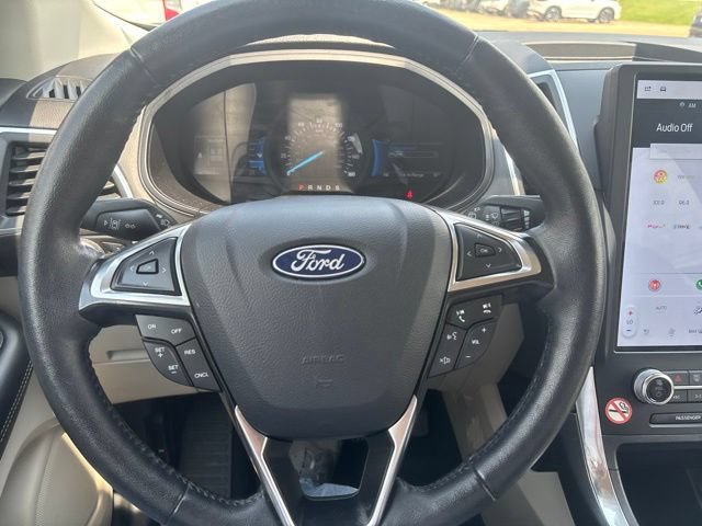 Certified 2024 Ford Edge Titanium AWD/4WD image 17