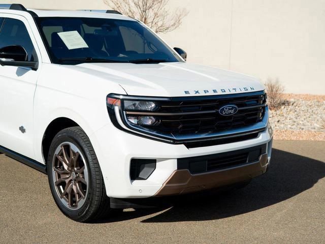 Certified 2025 Ford Expedition King Ranch AWD/4WD image 2