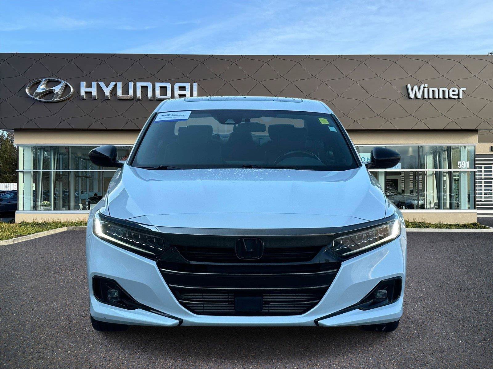 Used 2021 Honda Accord Sport image 6