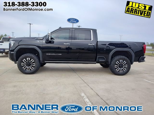 Used 2024 GMC Sierra 2500 Denali Ultimate w/ Max Trailering Package image 3