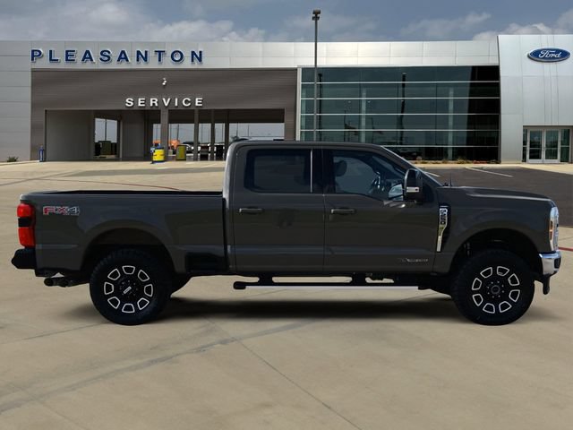 Certified 2026 Ford F250 Lariat w/ FX4 Off-Road Package AWD/4WD image 6