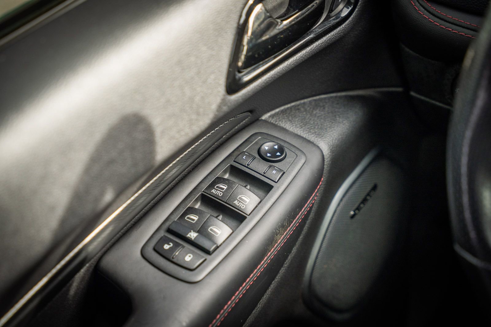 Used 2021 Dodge Durango R/T w/ Blacktop Package AWD/4WD image 40