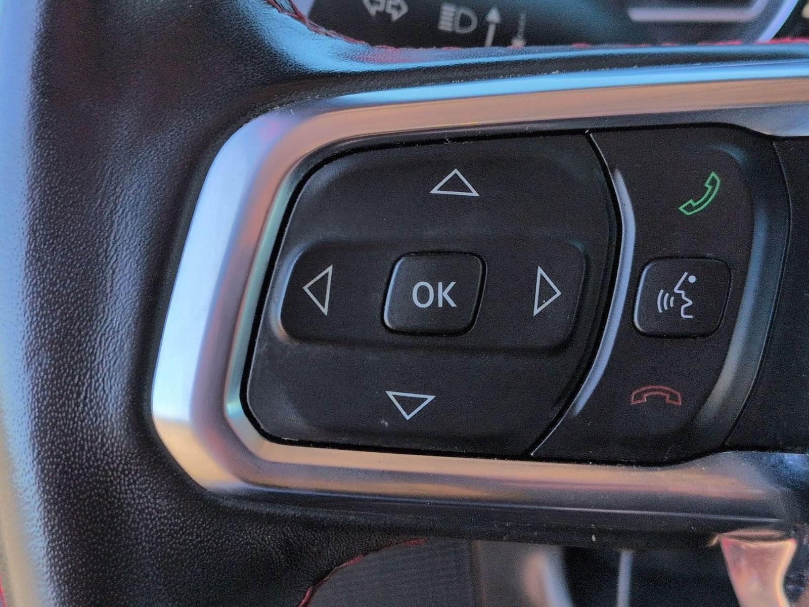 Used 2020 Jeep Wrangler Unlimited Rubicon w/ Dual Top Group AWD/4WD image 19