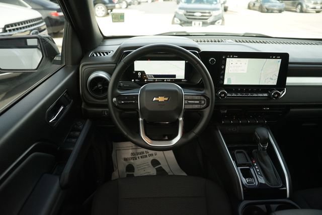 Used 2025 Chevrolet Colorado LT w/ Advanced Trailering Package RWD image 21