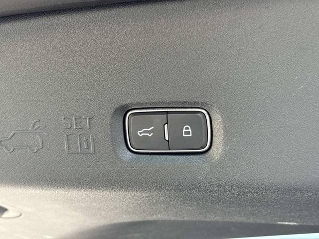 Certified 2025 Ford Expedition Active RWD image 13