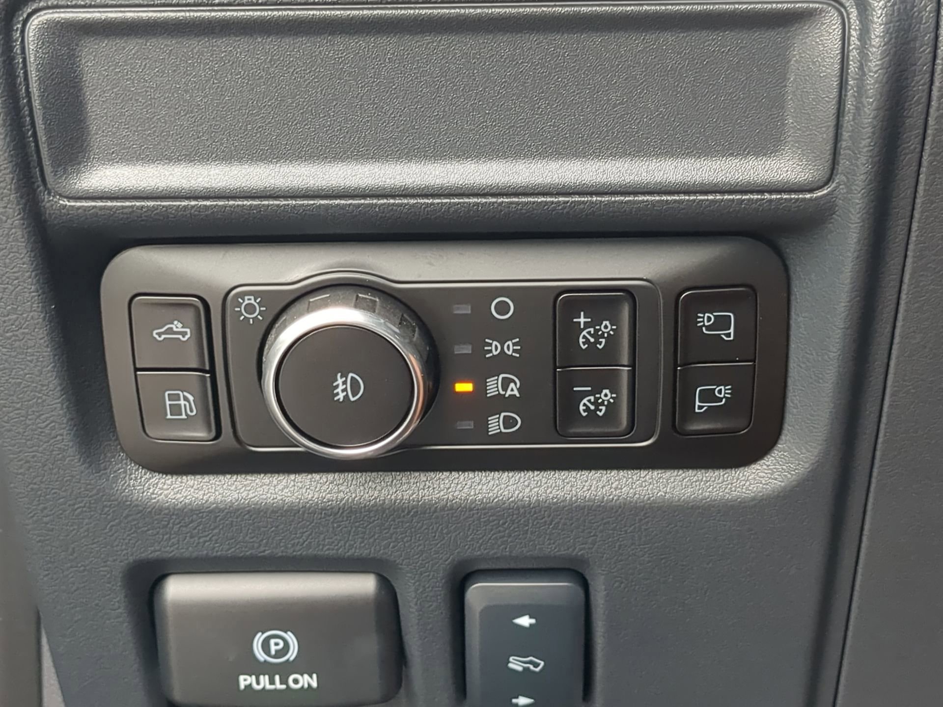 Certified 2025 Ford F150 Lariat w/ Equipment Group 502A High AWD/4WD image 65