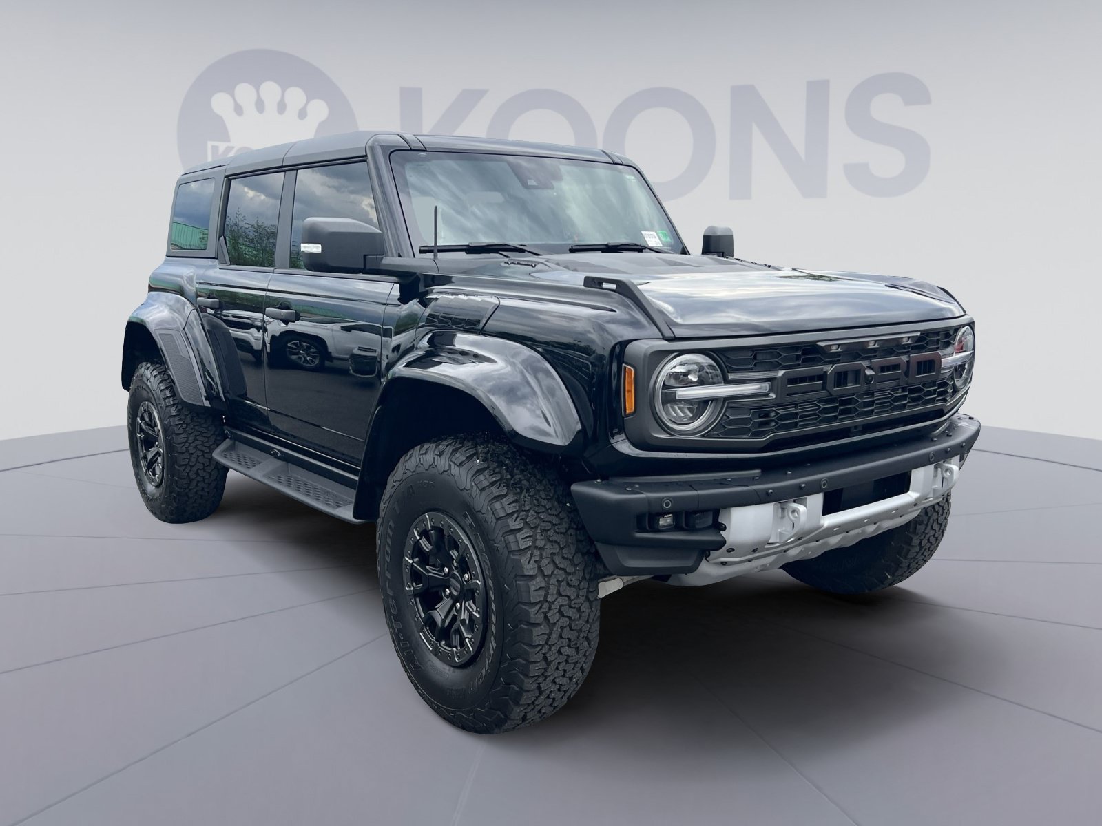 Certified 2024 Ford Bronco Raptor w/ Interior Carbon Fiber Pack 6 AWD/4WD image 2