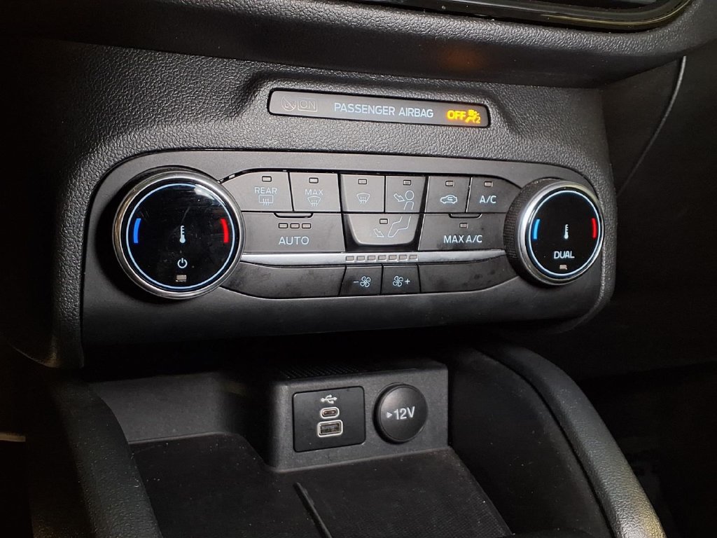 Certified 2025 Ford Escape ST-Line FWD image 8