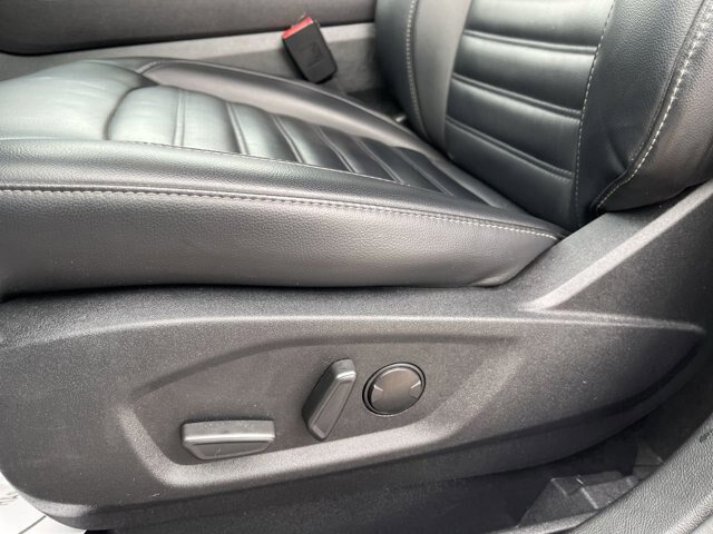 Certified 2024 Ford Edge SEL AWD/4WD image 5