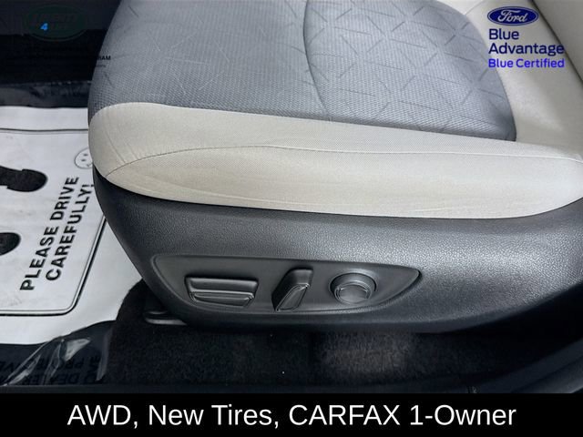 Used 2022 Toyota RAV4 XLE image 18