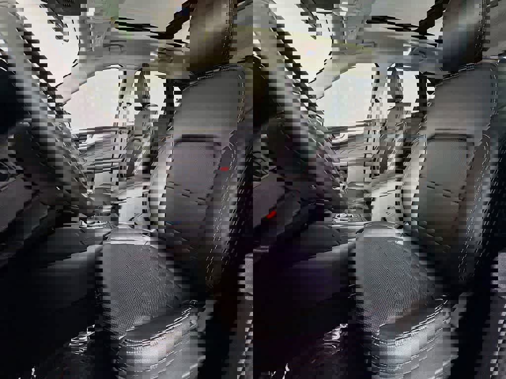 Certified 2022 Ford Escape SEL image 12