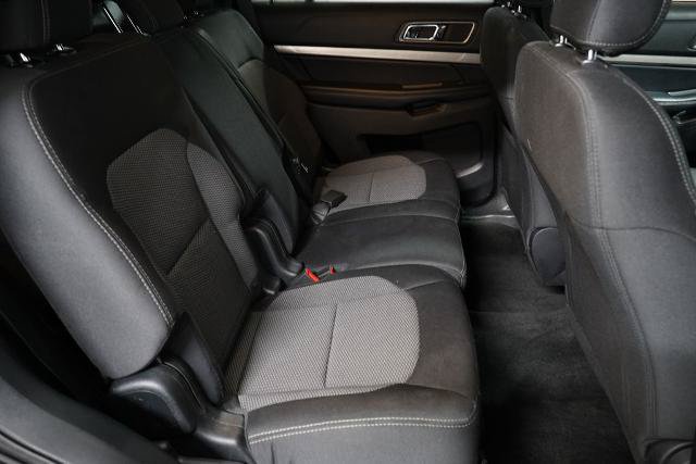 Certified 2018 Ford Explorer XLT AWD/4WD image 29