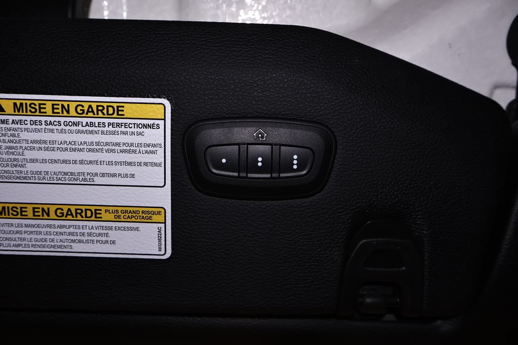 Used 2021 Jeep Gladiator Mojave AWD/4WD image 32