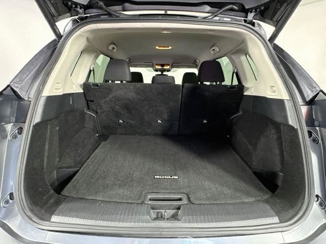 Used 2024 Nissan Rogue SV AWD/4WD image 21