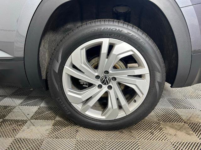 Used 2023 Volkswagen Atlas SE image 23